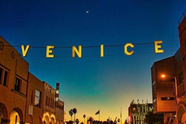 Sunny 1 Bedroom In The Heart Of Venice - #4 Apartamento